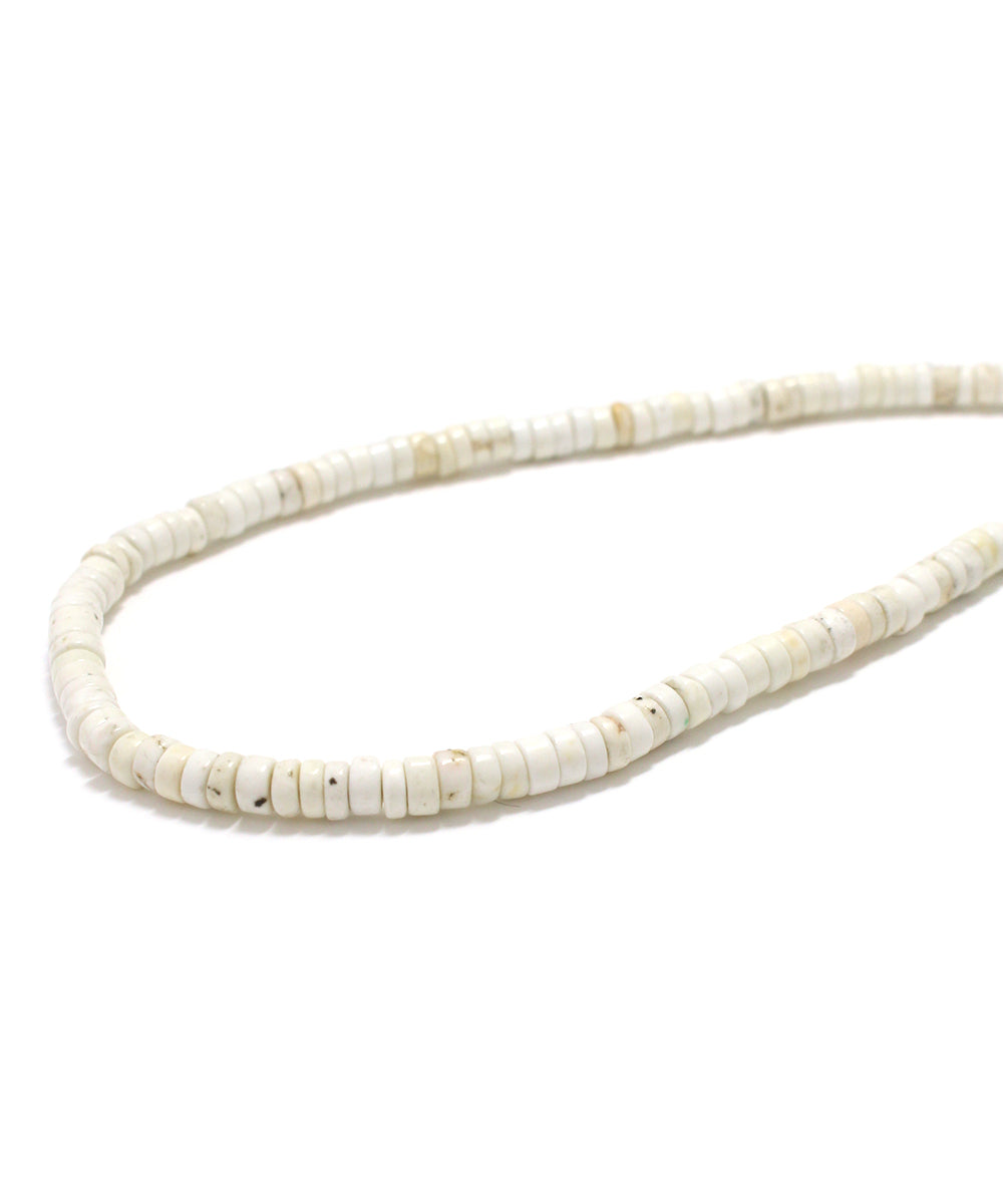 Heishi necklace / magnesite