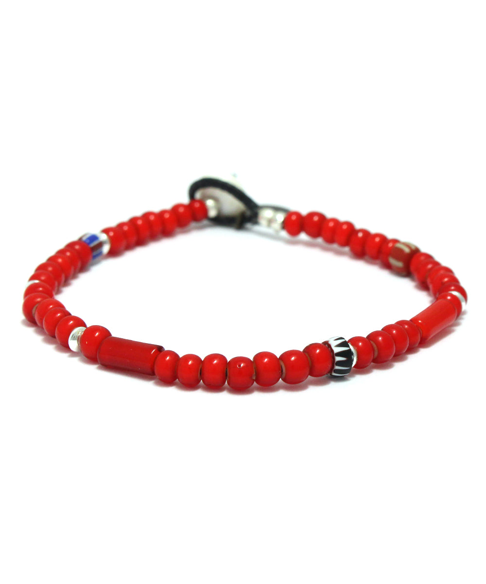 white hearts bracelet / red