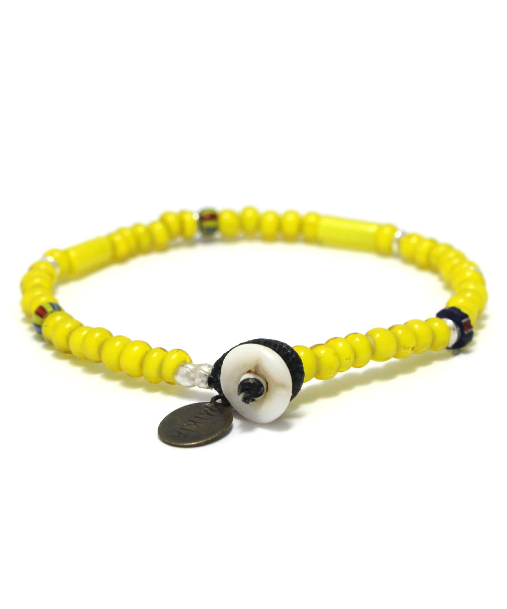 white hearts bracelet / yellow