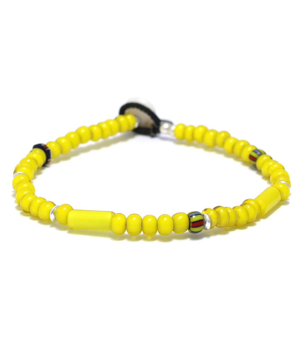 white hearts bracelet / yellow