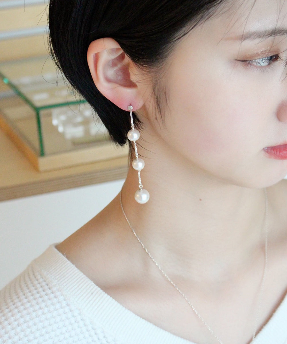 pearl earrings