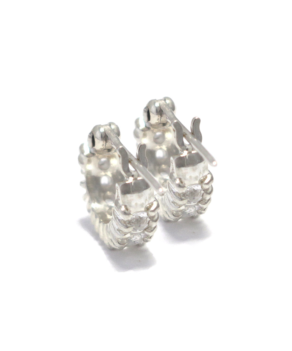 silver/white topaz pierce