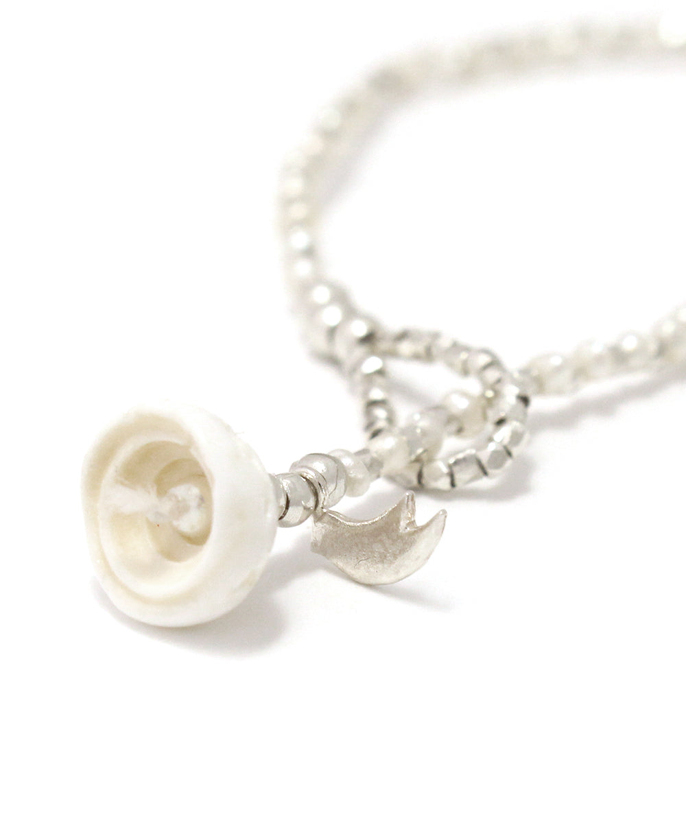 karen silver pearl necklace / silver