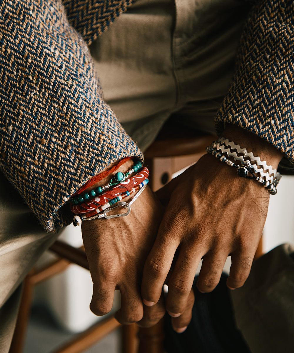 heishi beads bracelet / safari