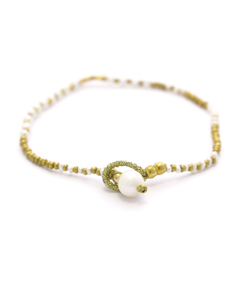 pearl / gold beads bracelet