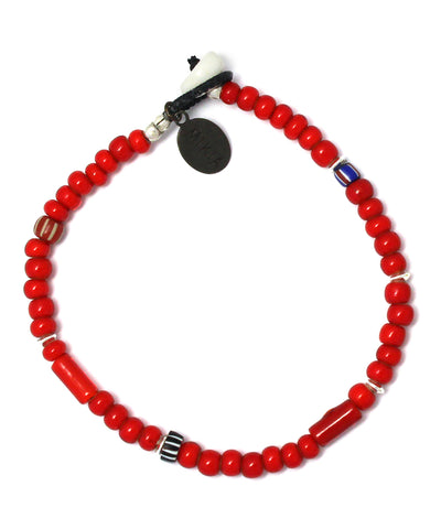 white hearts bracelet / red
