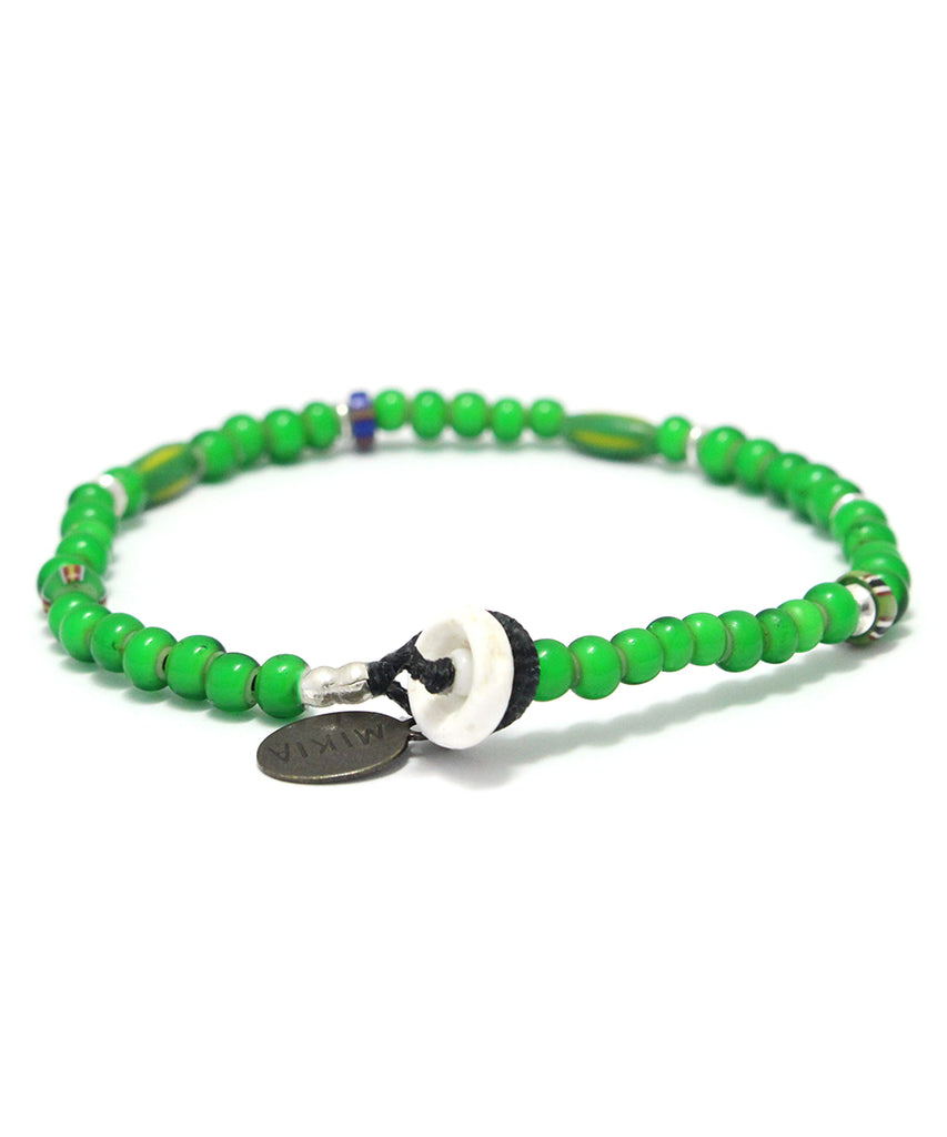 white hearts bracelet / green