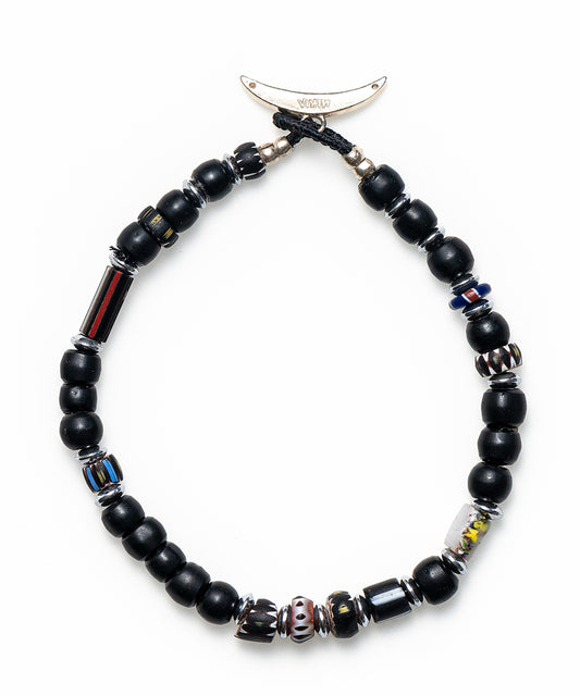 trade beads bracelet / black chevron