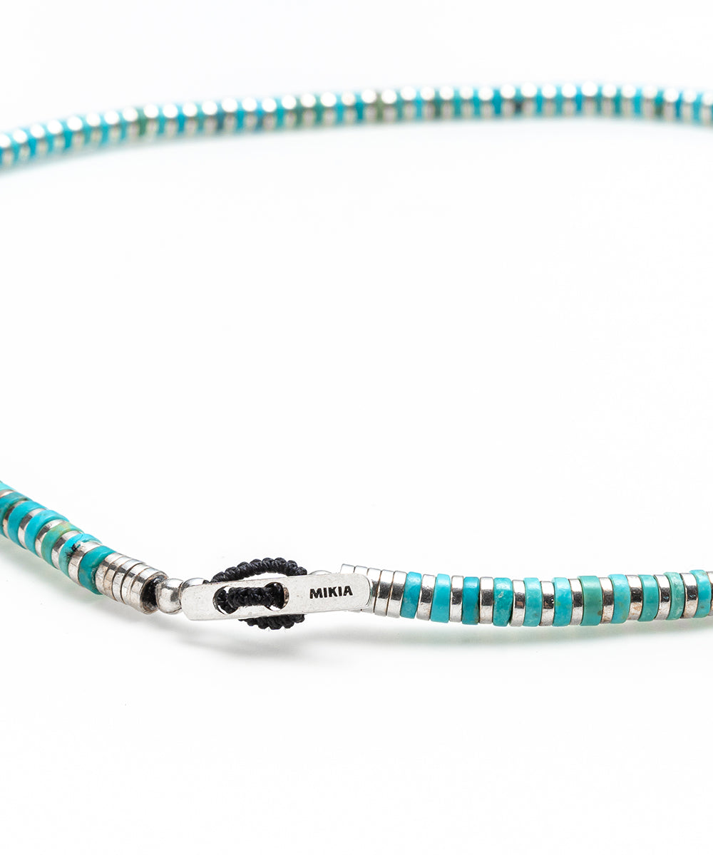 hematite × heishi necklace / turquoise