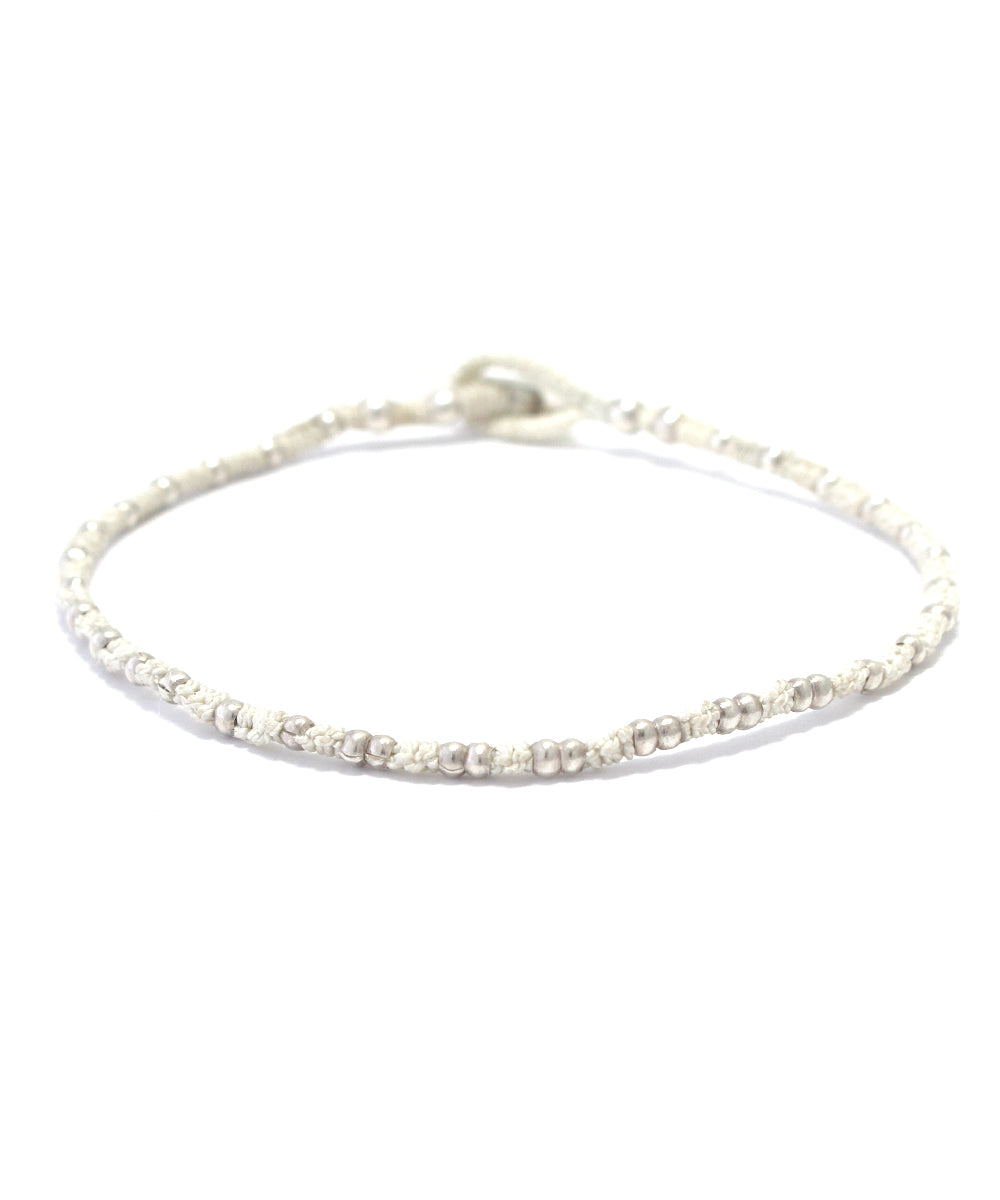 small silver beads bracelet / white