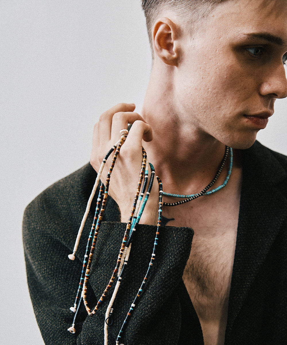 heishi beads necklace /jet multi