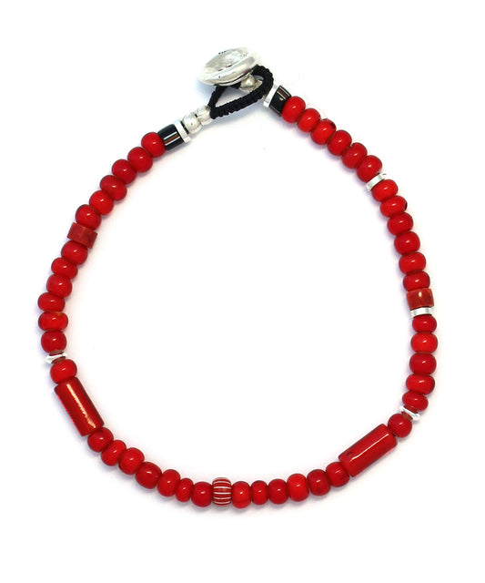Trade bead bracelet / Red white hearts