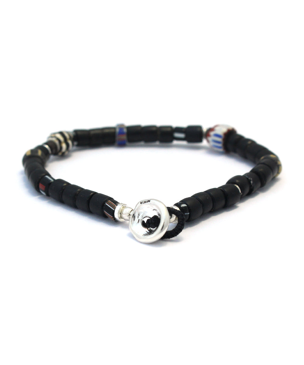 trade beads bracelet / black trade beads
