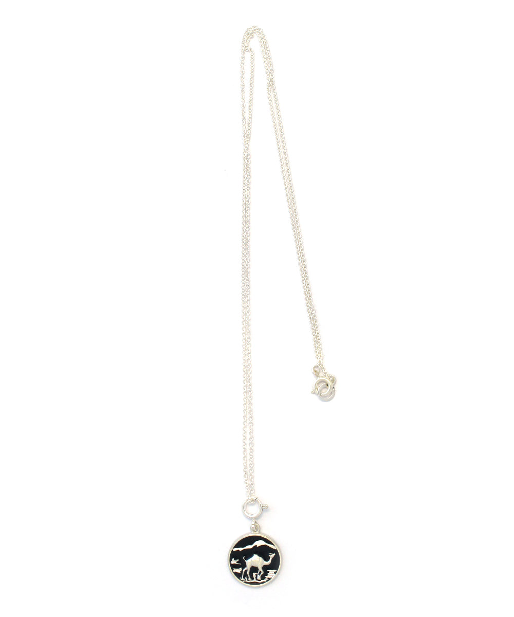 camel necklace sv925 / silver sapphire blue