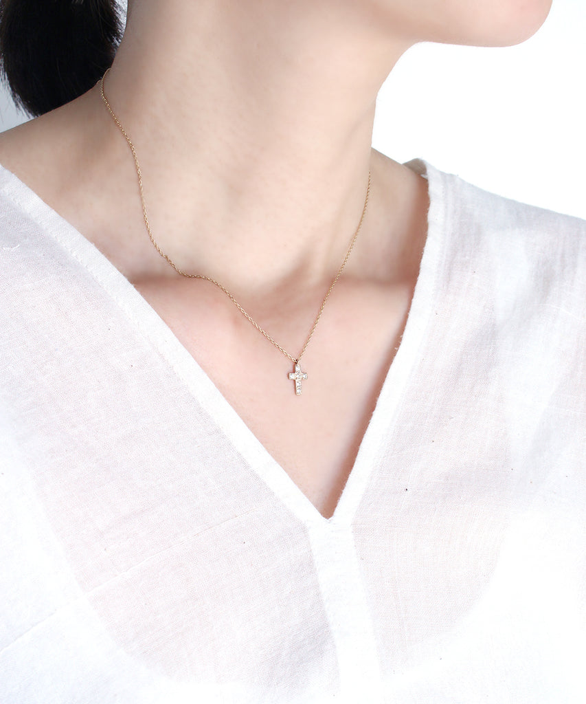 k10 diamond cross necklace