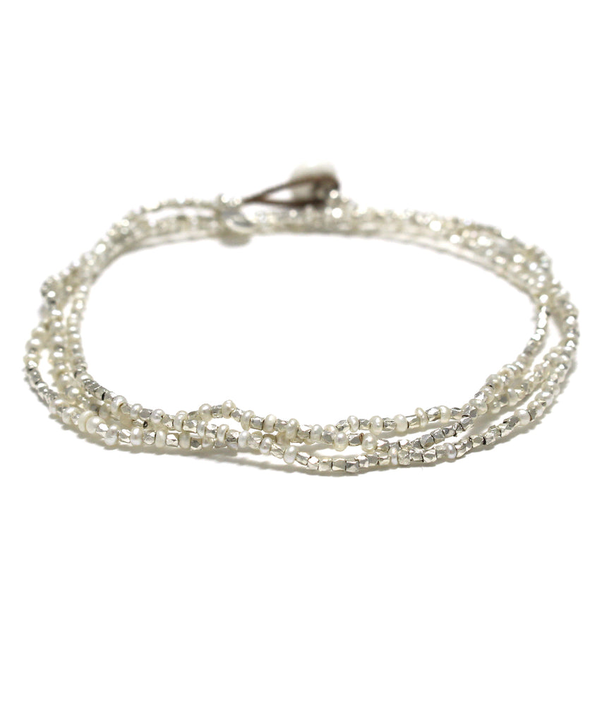 karen silver necklace / keshi pearl
