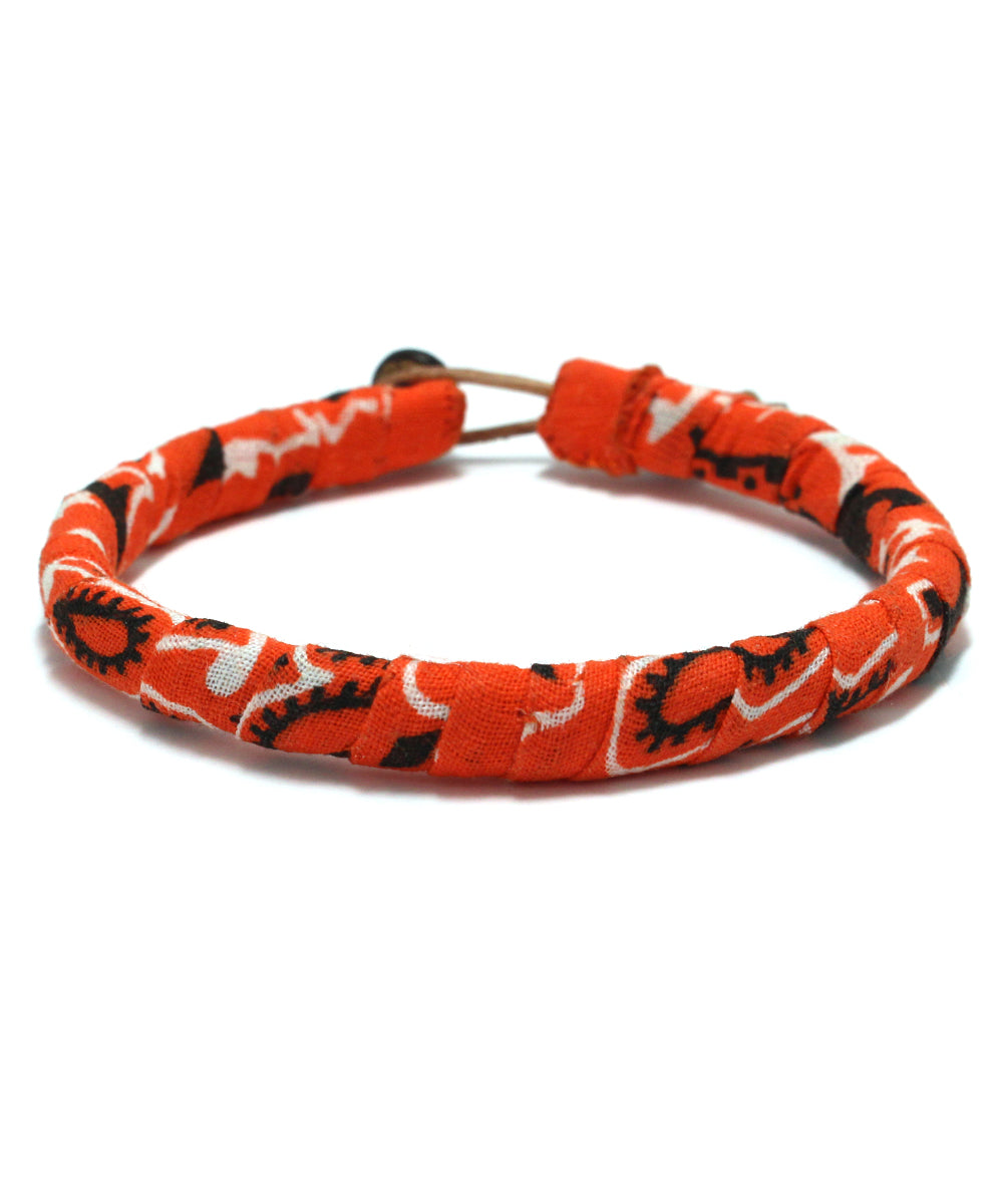 bandana bracelet / orange