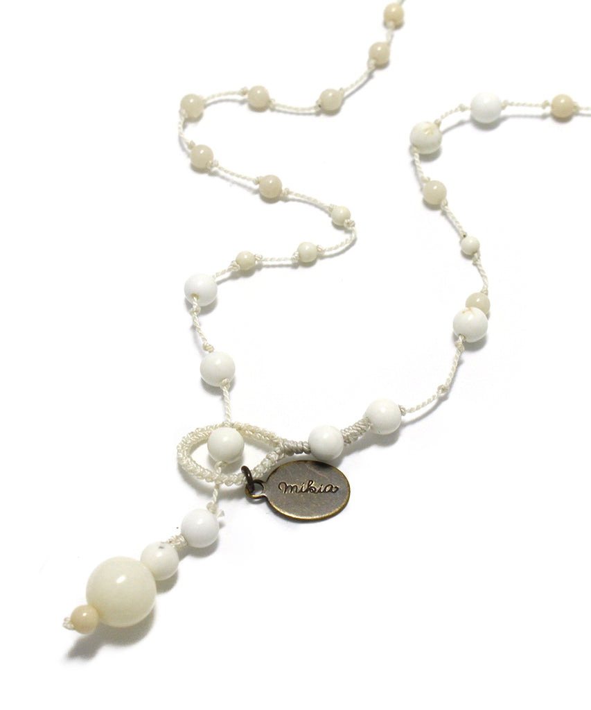 AIYANA long necklace / magnesite, riverstone