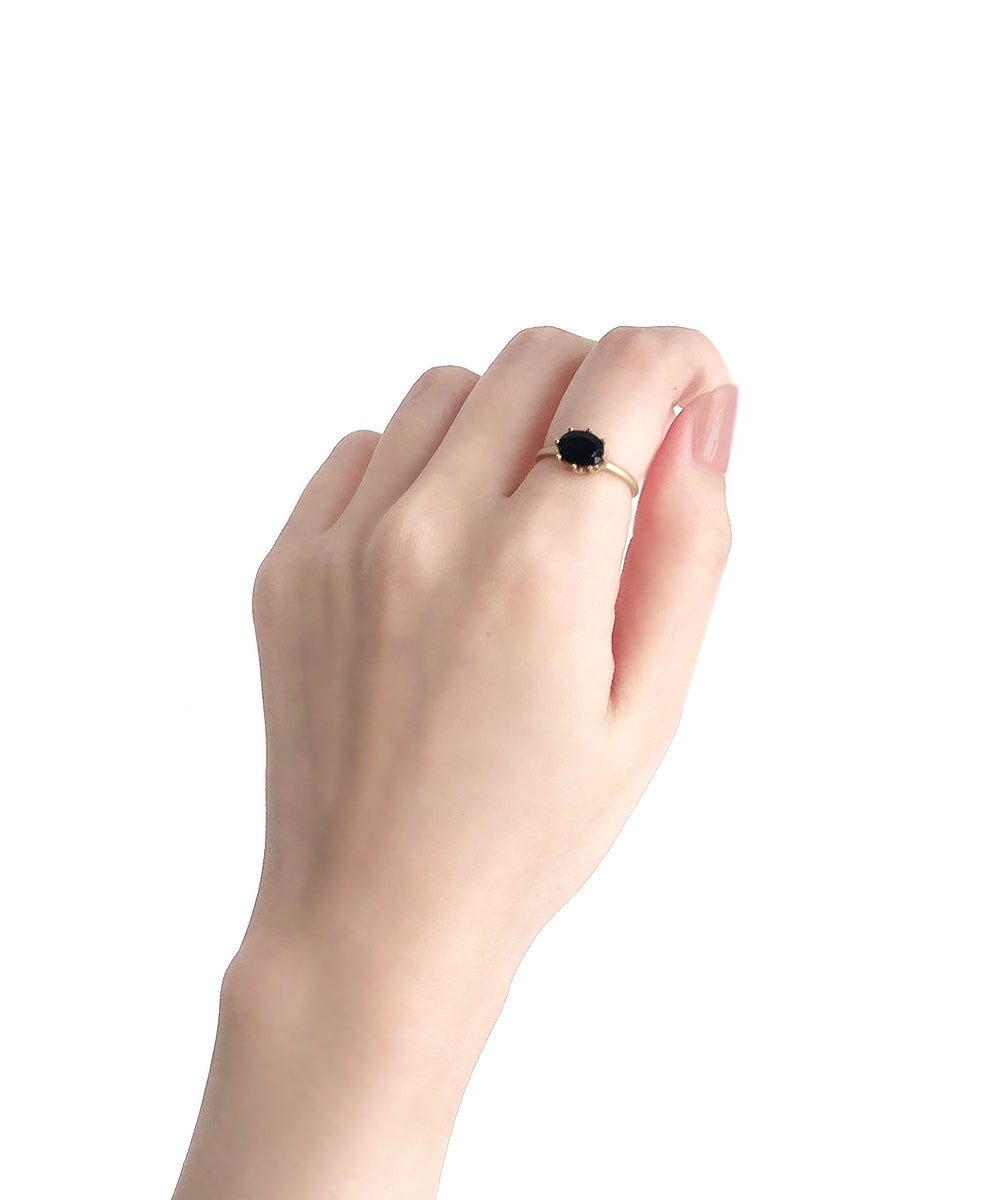 luminis ring / k18 onyx – MIKIA Jewelry